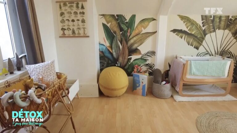 Vue d’ensemble d’une chambre de bébé après tri et réorganisation des espaces.